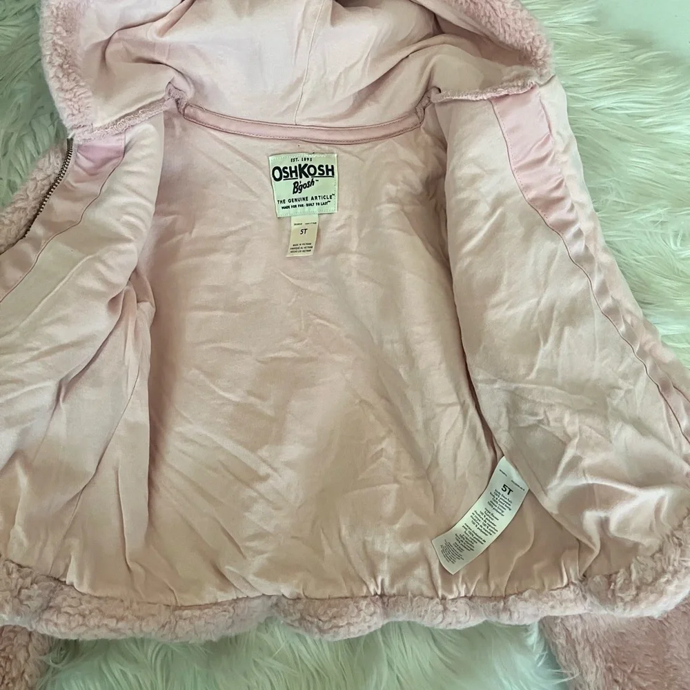 {OshKosh B'gosh} Faux Fur Hooded Jacket with Bubble Hem in PInk - Girls 5T